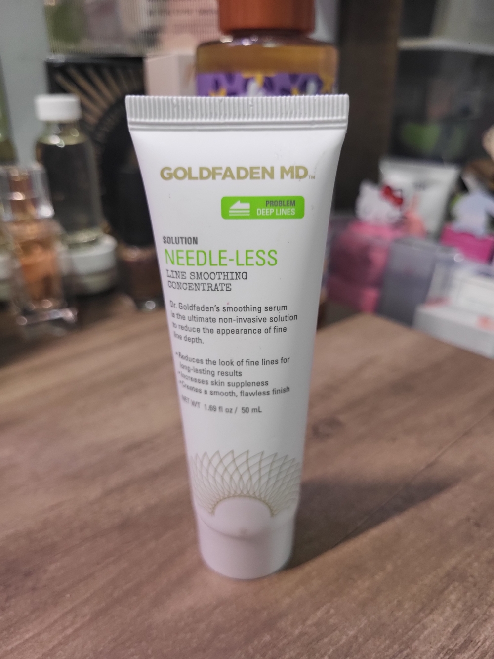 Goldfaden MD Needle-Less Line Smoothing Concentrate - White/Green